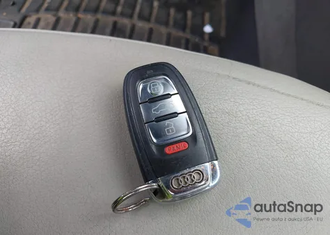 2011 Audi Q5 3.2 Premium Plus from USA, damaged, VIN WA1DKAFP4BA065432